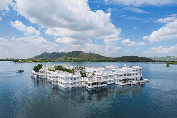 Taj Lake